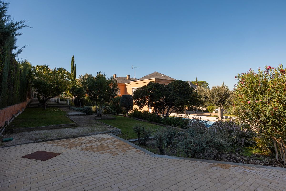 Garden of House or chalet for sale in Las Rozas de Madrid  with Heating, Private garden and Storage room