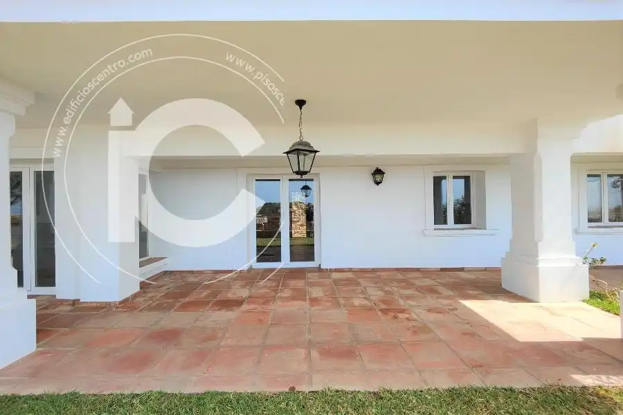 Chalet con piscina en venta en marina del este, imagen 55