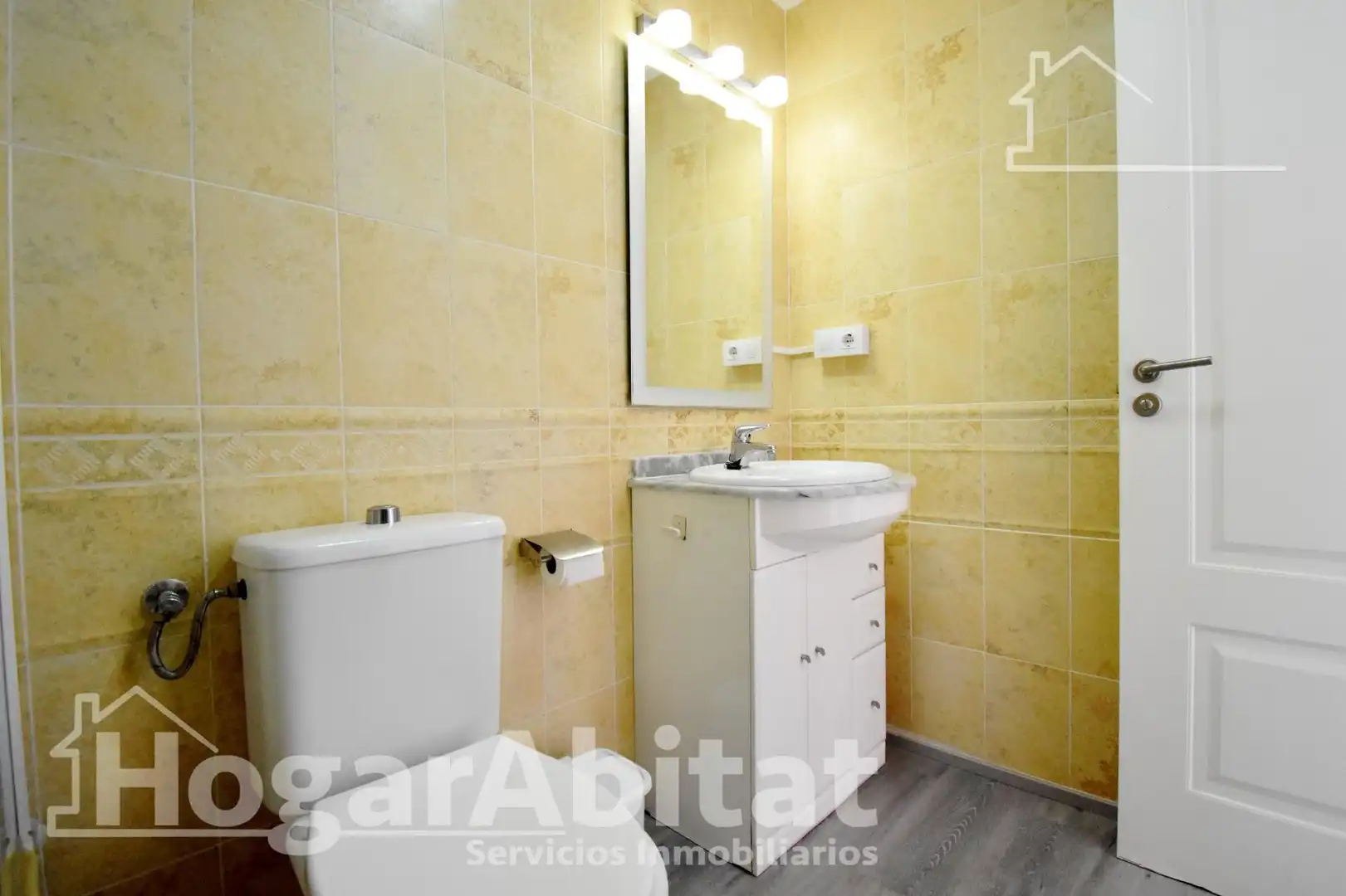 Bathroom of Flat for sale in Dénia  with Air Conditioner, Heating and Private garden
