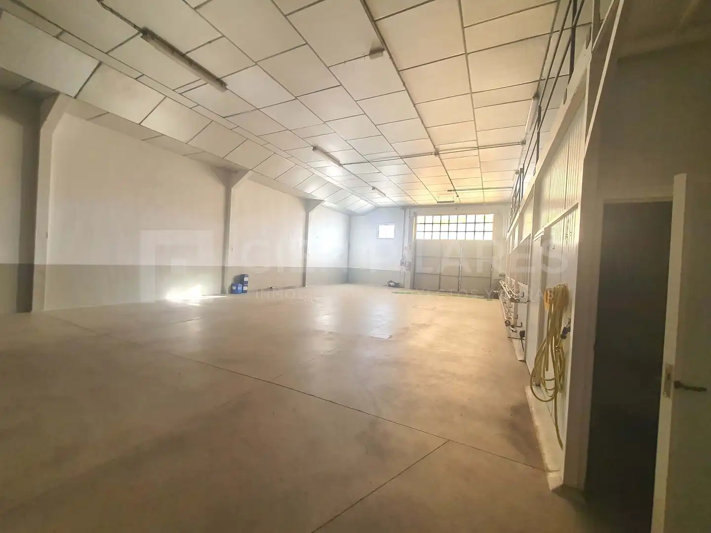 Industrial building for sale in CARRETERA DE LA HERMITA