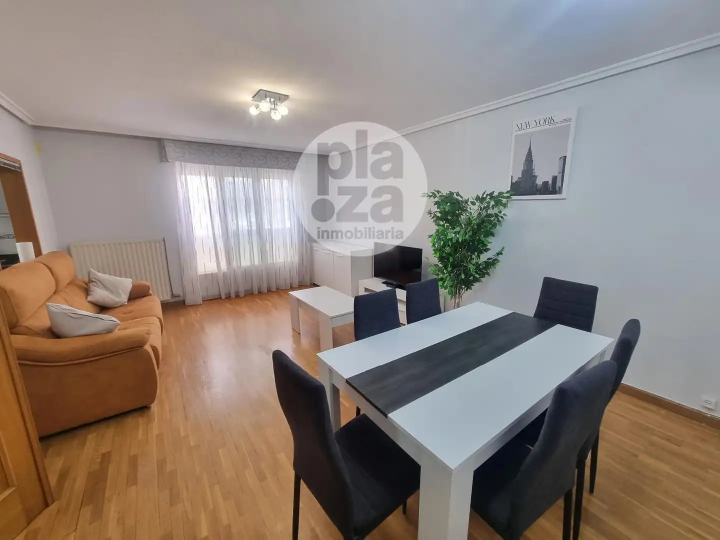 Duplex to rent in Los Gamones, imagen 3