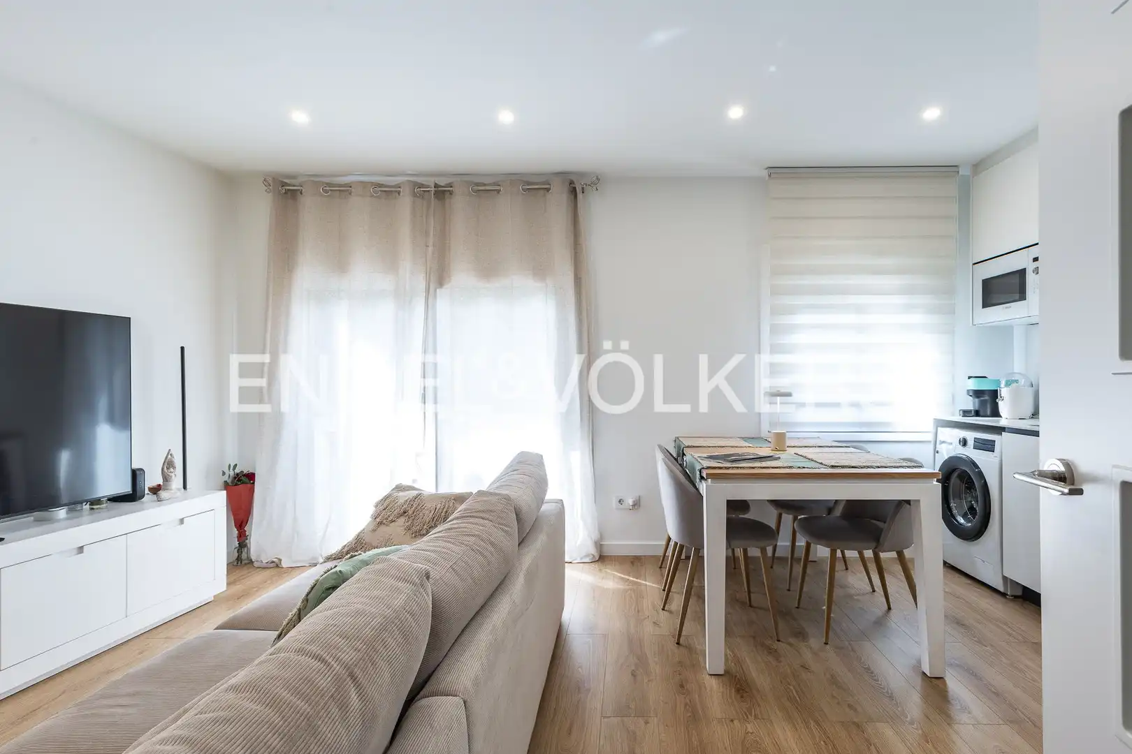 Sala de estar de Piso en venta en Mataró con Aire acondicionado, Calefacción y Parquet