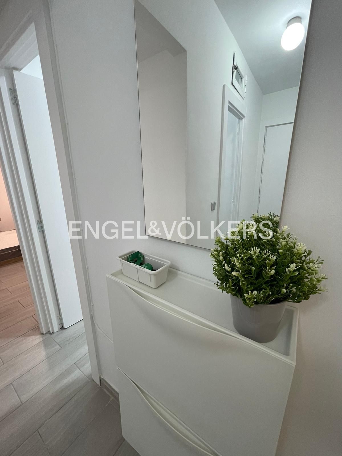 Apartment for sale in  Madrid Capital  with Air Conditioner and Heating