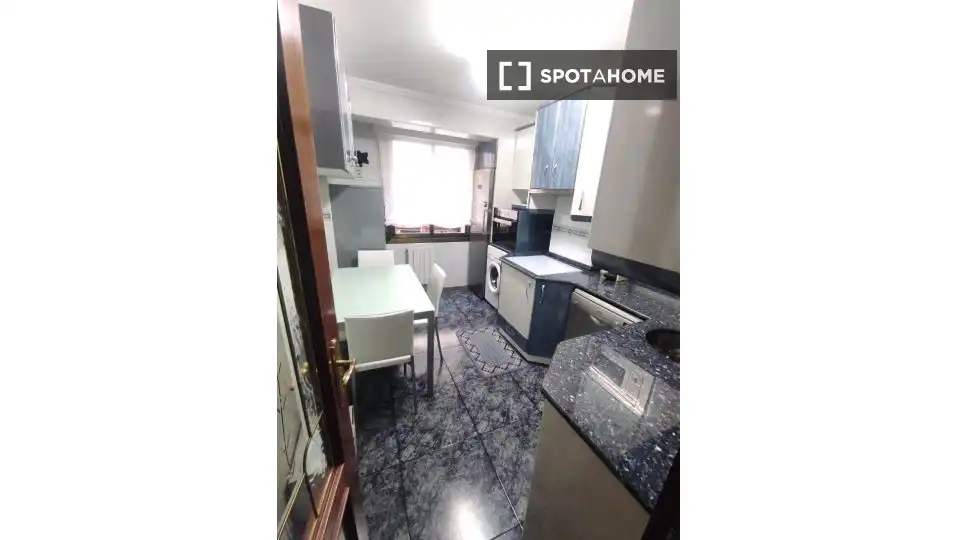 Room in Sondika