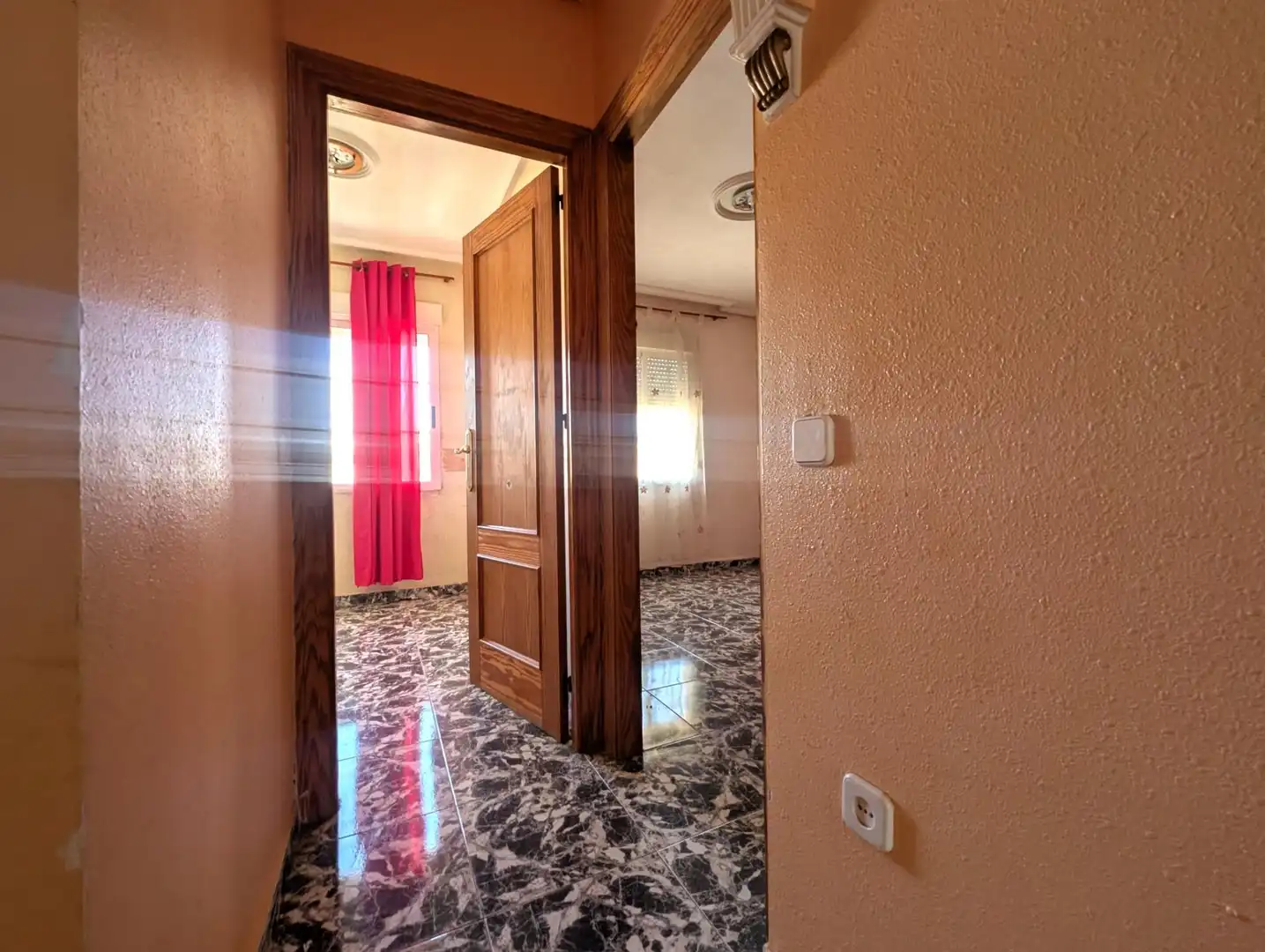 Houses for sale in Los Dolores