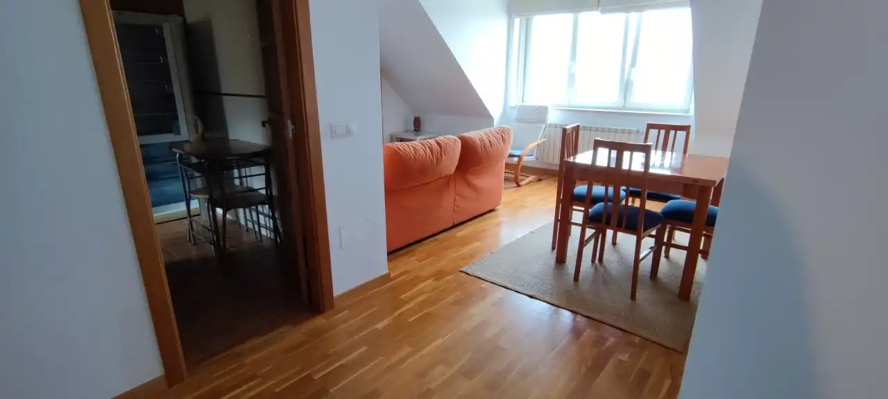 Sala de estar de Ático en venta en Ames con Calefacción, Trastero y Amueblado