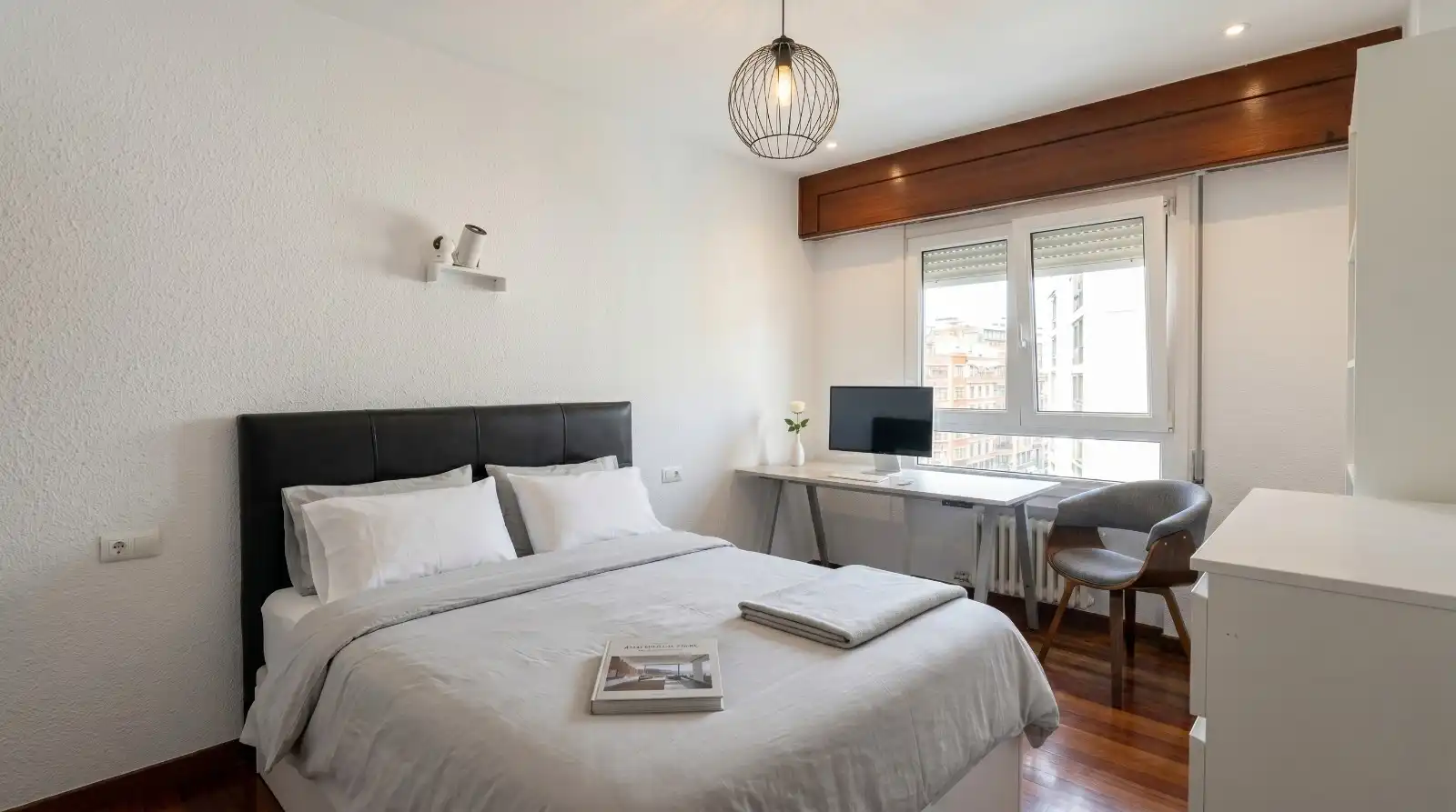 Habitación de Piso en venta en Bilbao  con Aire acondicionado, Calefacción y Amueblado