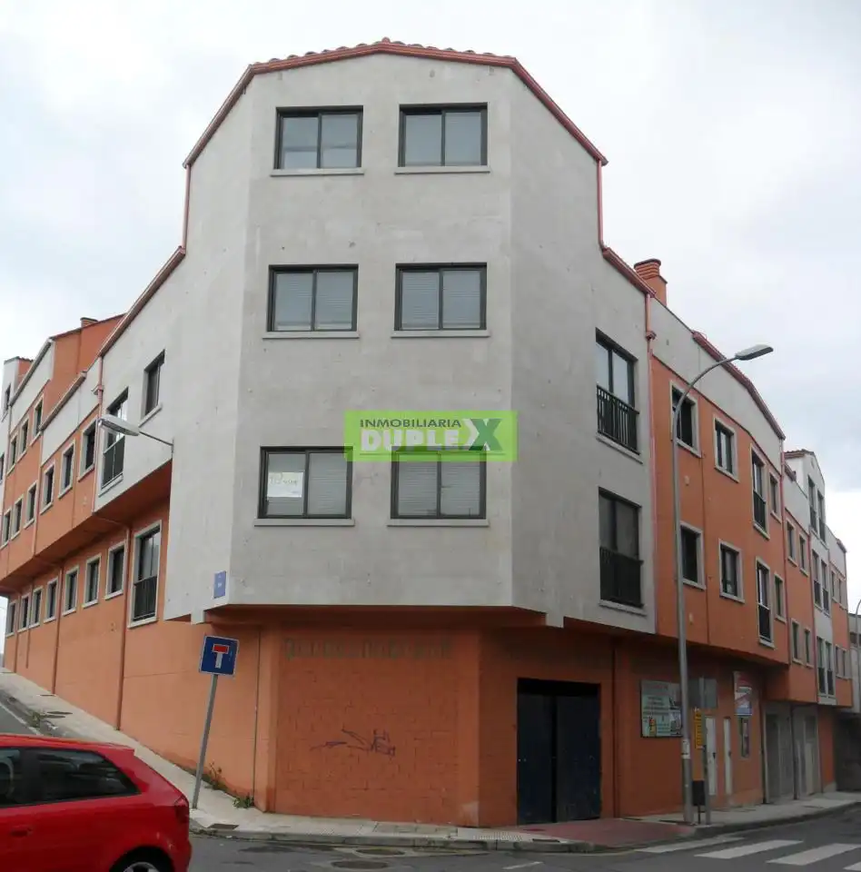 Local comercial en venta en O Burgo - Campus Universitario, imagen 2