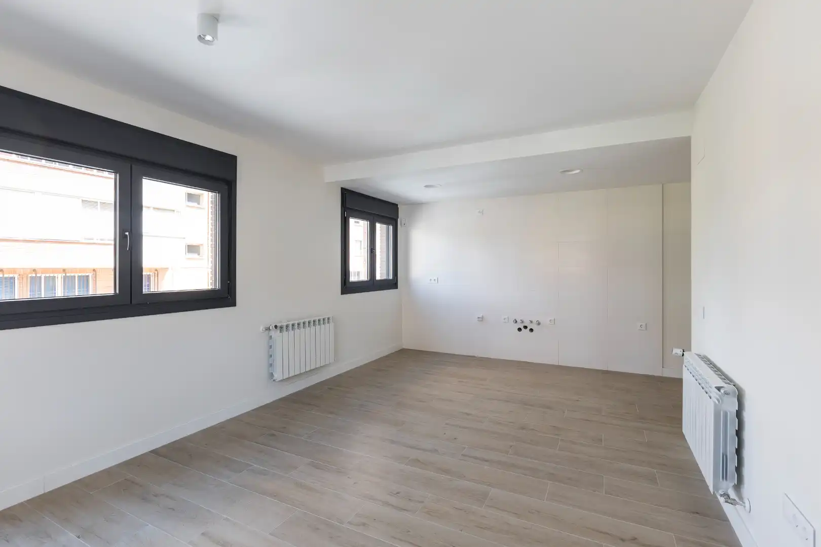 Piso de obra nueva con ascensor en venta en Calle Capitán Arenas 3, imagen 4