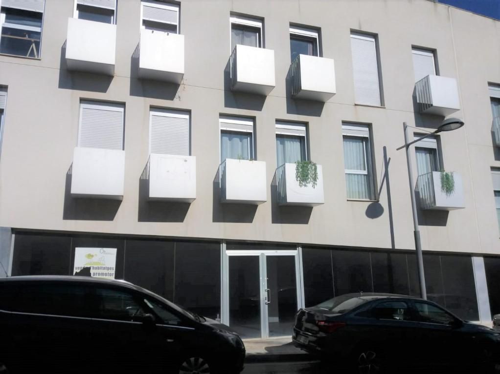 Vista exterior de Local en venda en Vilallonga del Camp