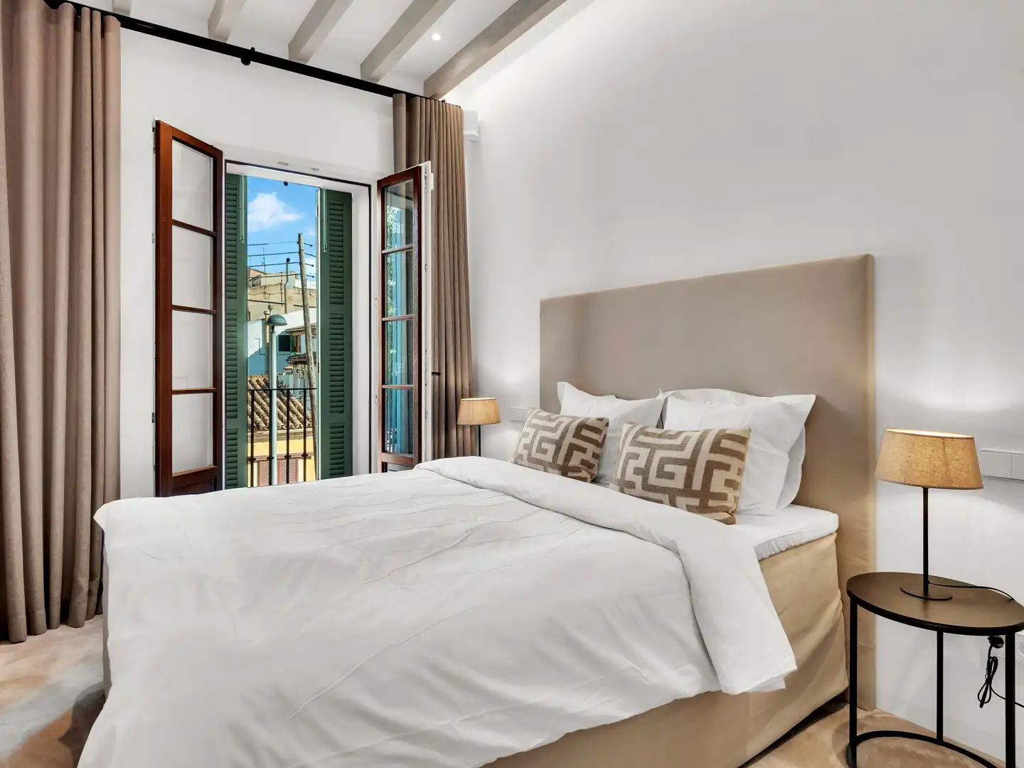 Bedroom of Detached homes for rent in  Palma de Mallorca  with Air Conditioner, Heating and Private garden