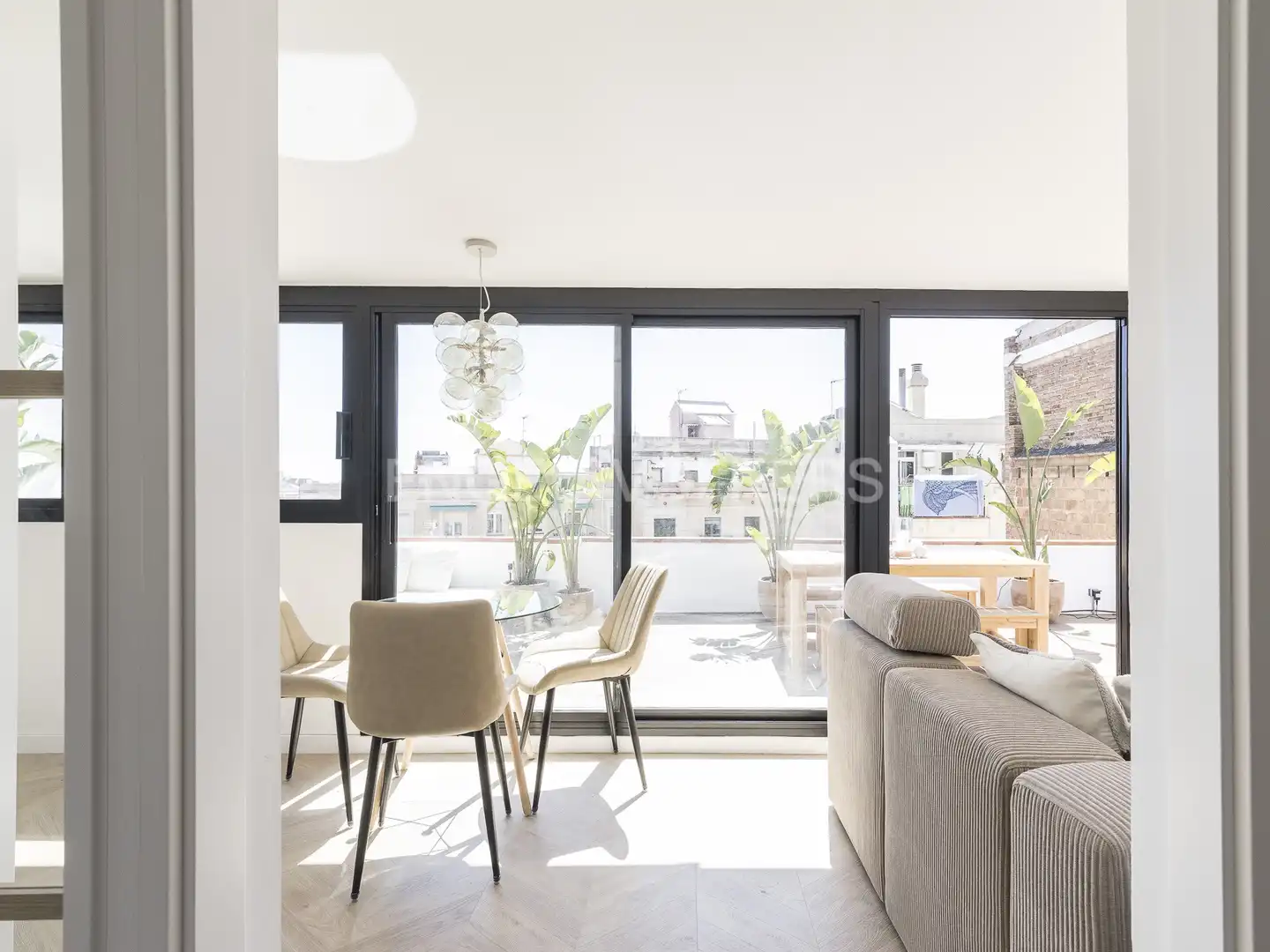 Attic for rent in Vila de Gràcia