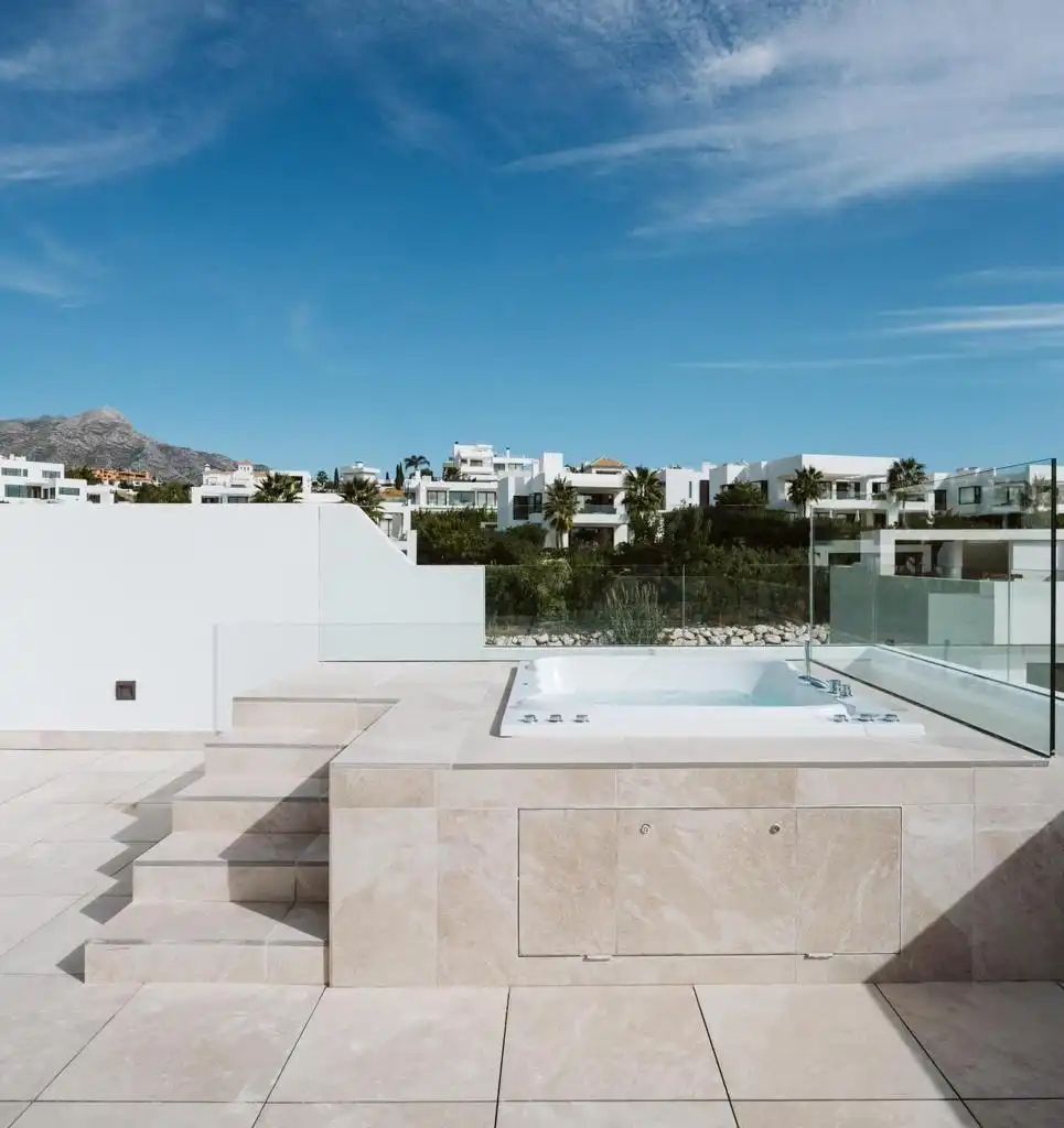Terrace of Detached homes for rent in Marbella  with Air Conditioner, Terrace and Furnished