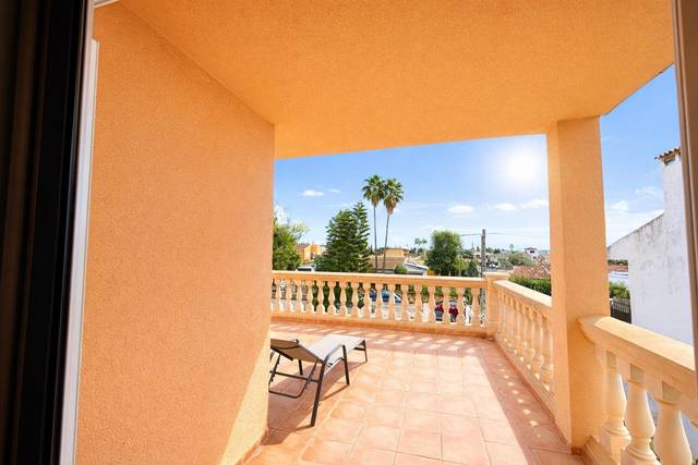 Casa adosada en Venta en Bunyola