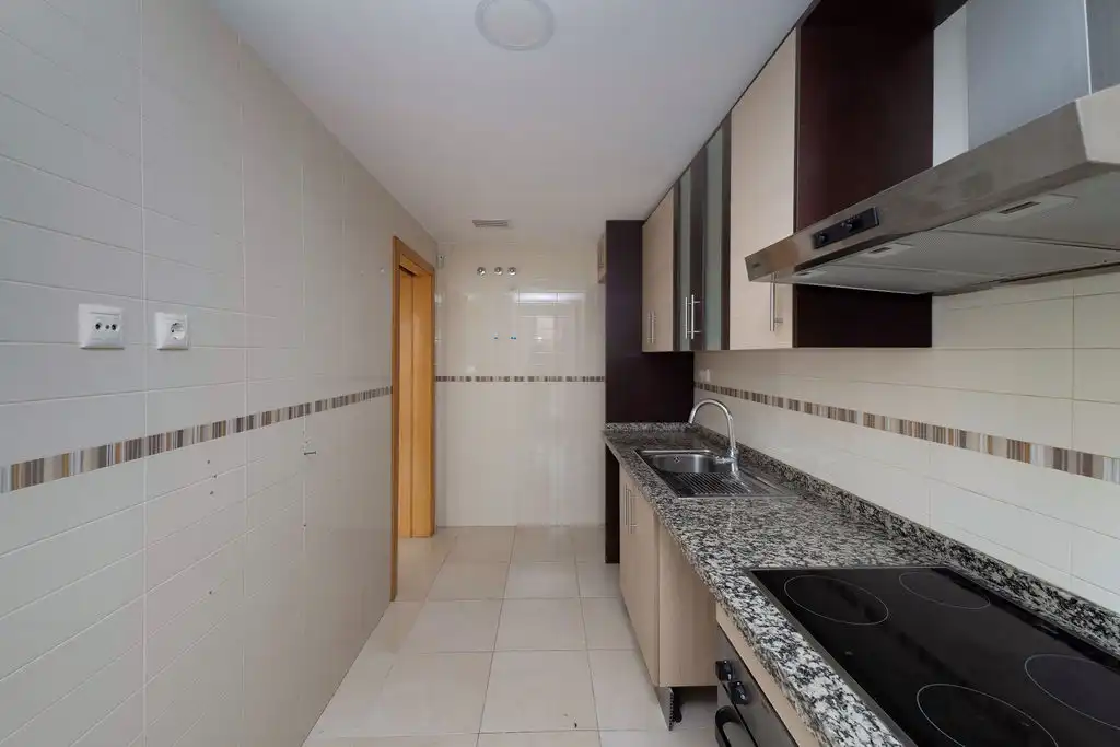 Cocina de Piso en venta en Alicante / Alacant con Piscina