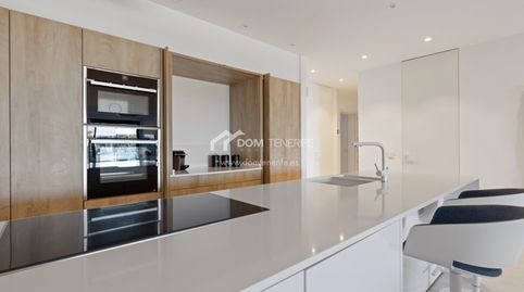 Foto 4 de Piso en venta en Palm - Mar, Arona