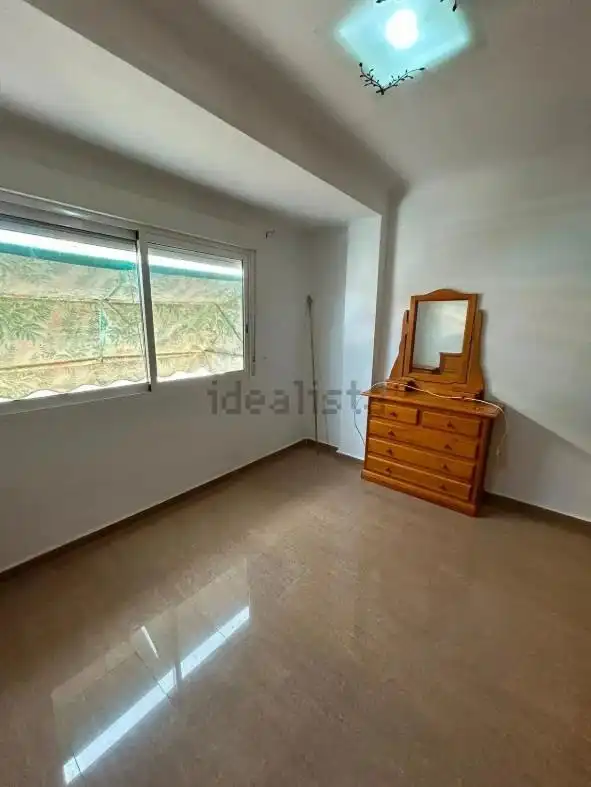 Schlafzimmer von Wohnung zur Miete in Alicante / Alacant mit Klimaanlage, Heizung und Möbliert