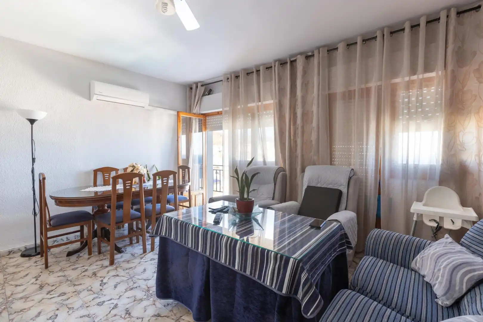 Casa con terraza en venta en Calle Sayena 25, imagen 8