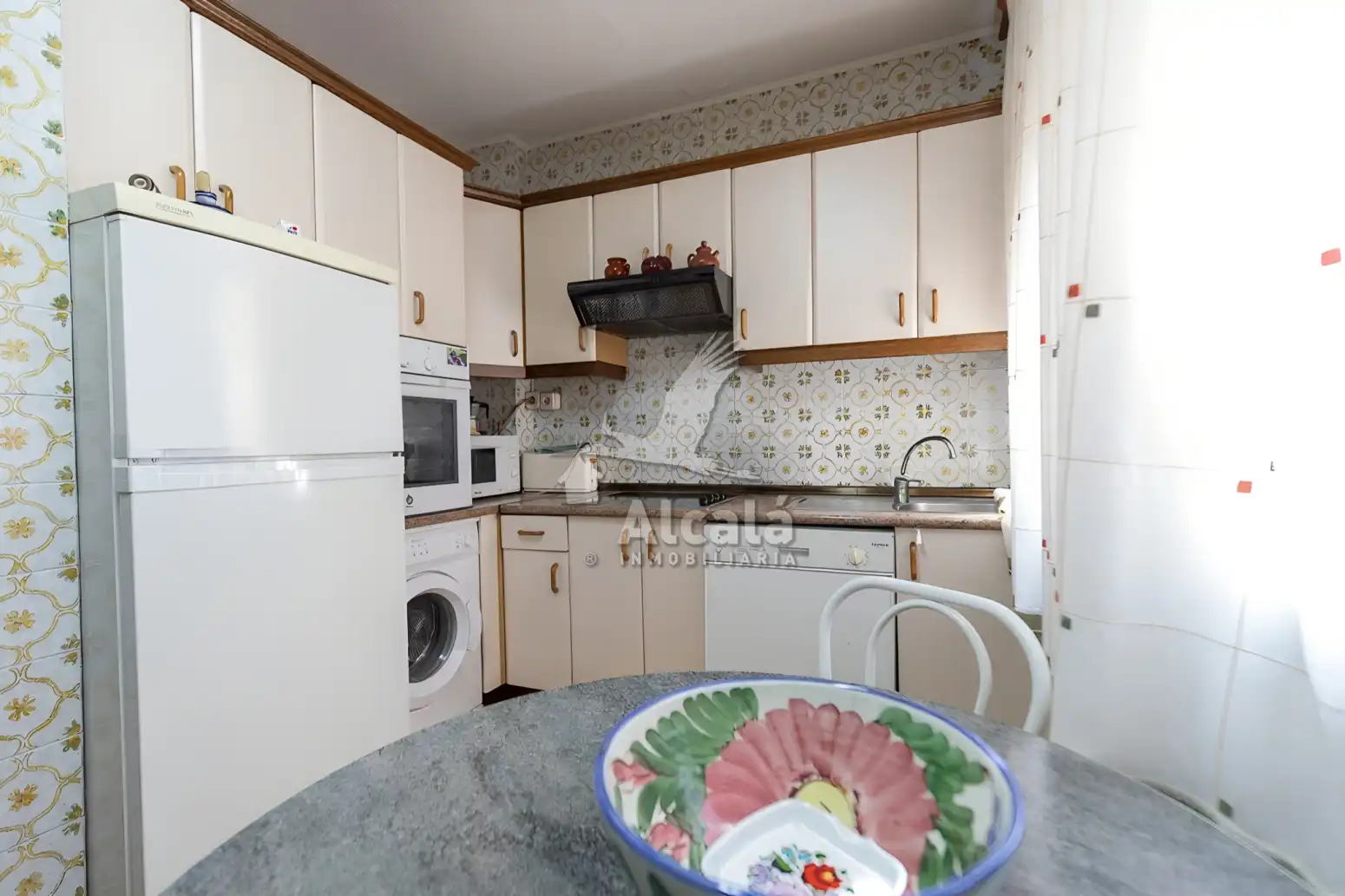 Cocina de Piso en venta en Alcalá de Henares con Calefacción, Jardín privado y Parquet
