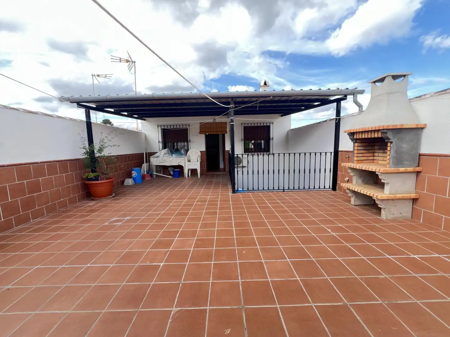 Vista exterior de Casa o chalet en venta en Antequera con Aire acondicionado, Terraza y Trastero