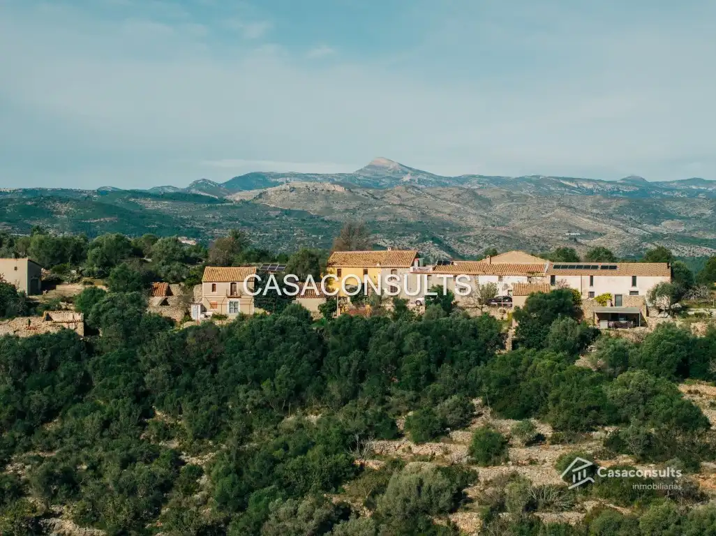 Casa rustica con terrazza in vendita a Vilafamés, imagen 8