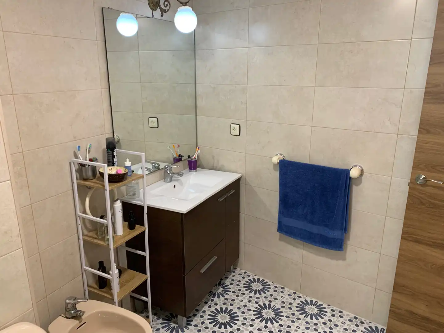 Baño de Apartamento en venta en Torredembarra con Aire acondicionado, Calefacción y Terraza
