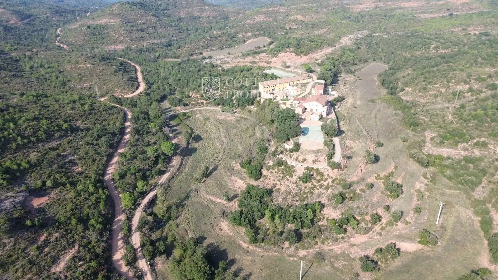 Finca rústica en venda en Sant Llorenç Savall amb Calefacció i Piscina