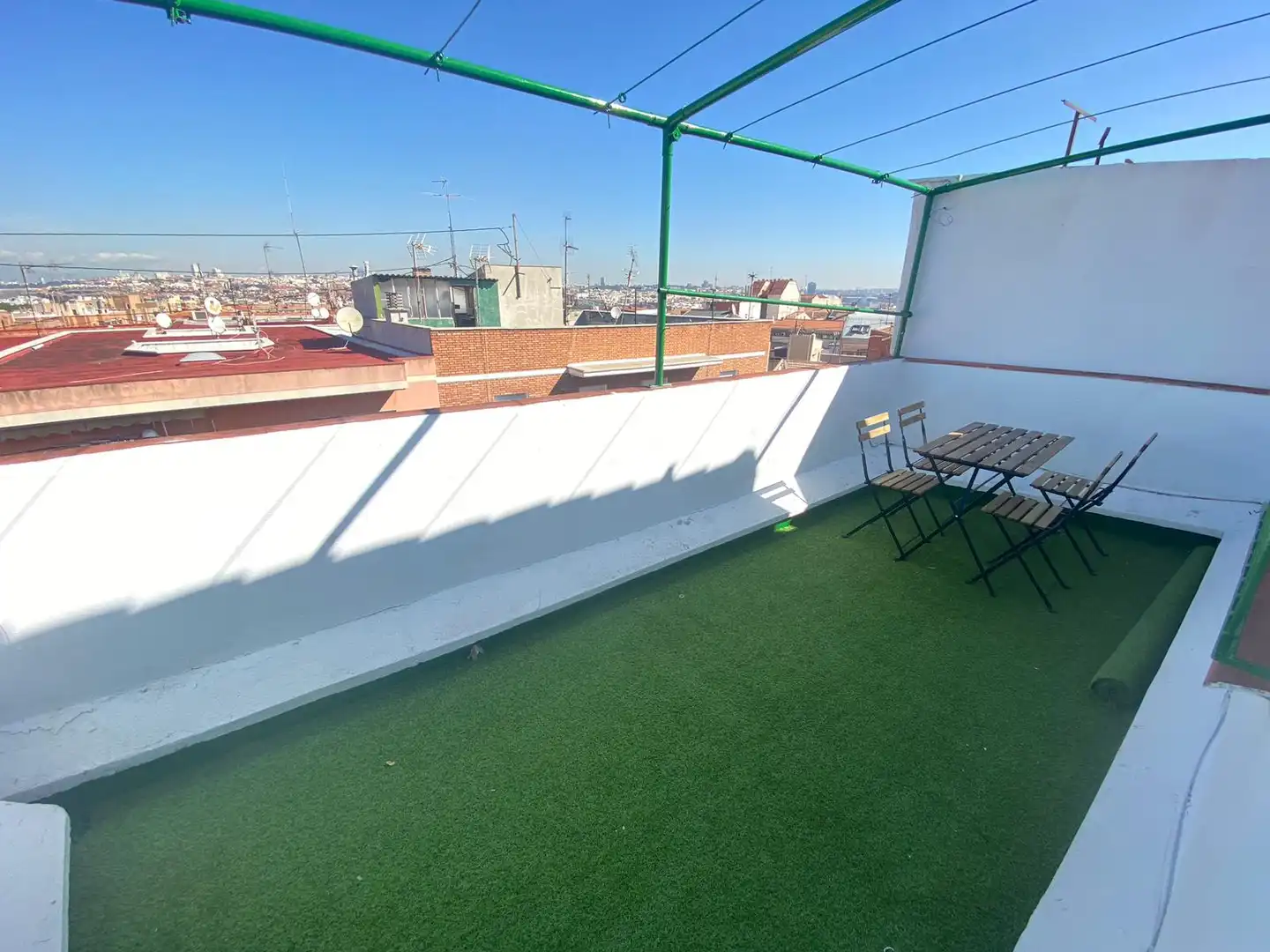 Terrace of Attic for rent in Madrid  with Heating, Terrace and Furnished