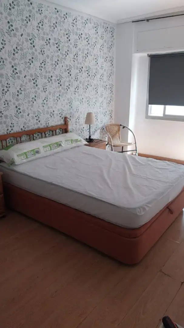 Bedroom of Flat for rent in Valencia  with Furnished, Washing machine and Balcony