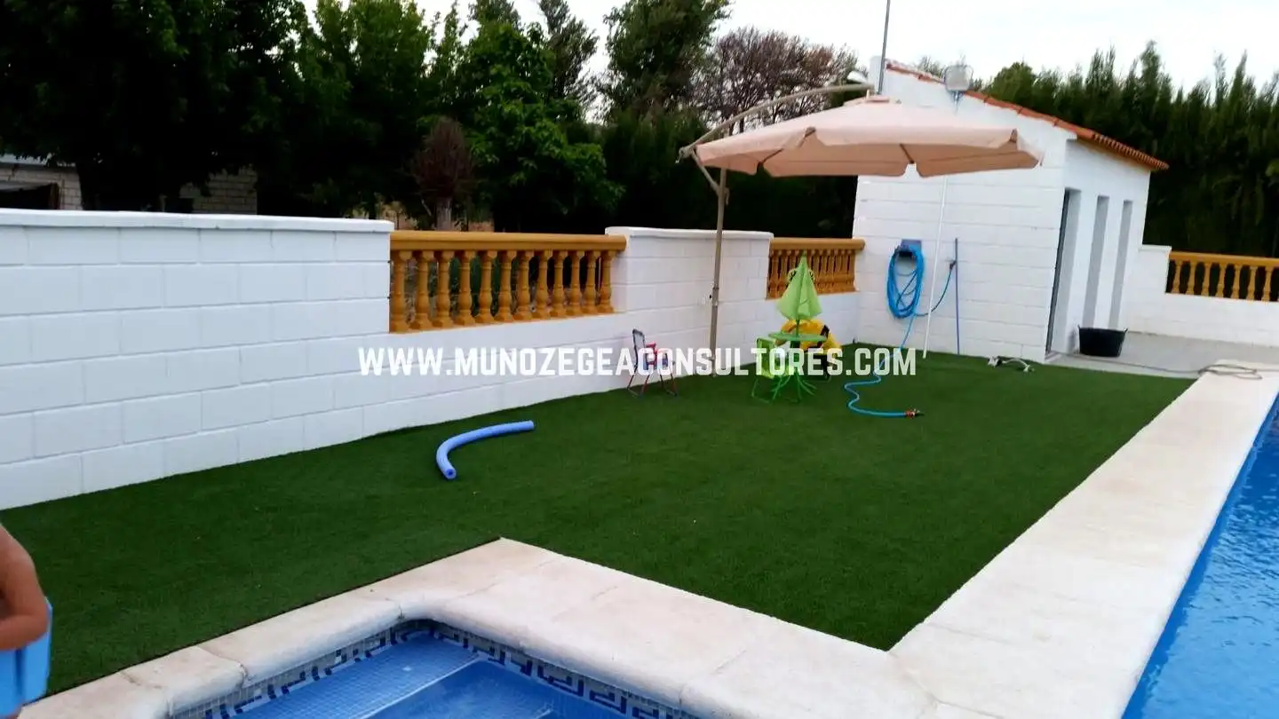Jardín de Casa o chalet en venta en Lucena con Aire acondicionado, Jardín privado y Terraza