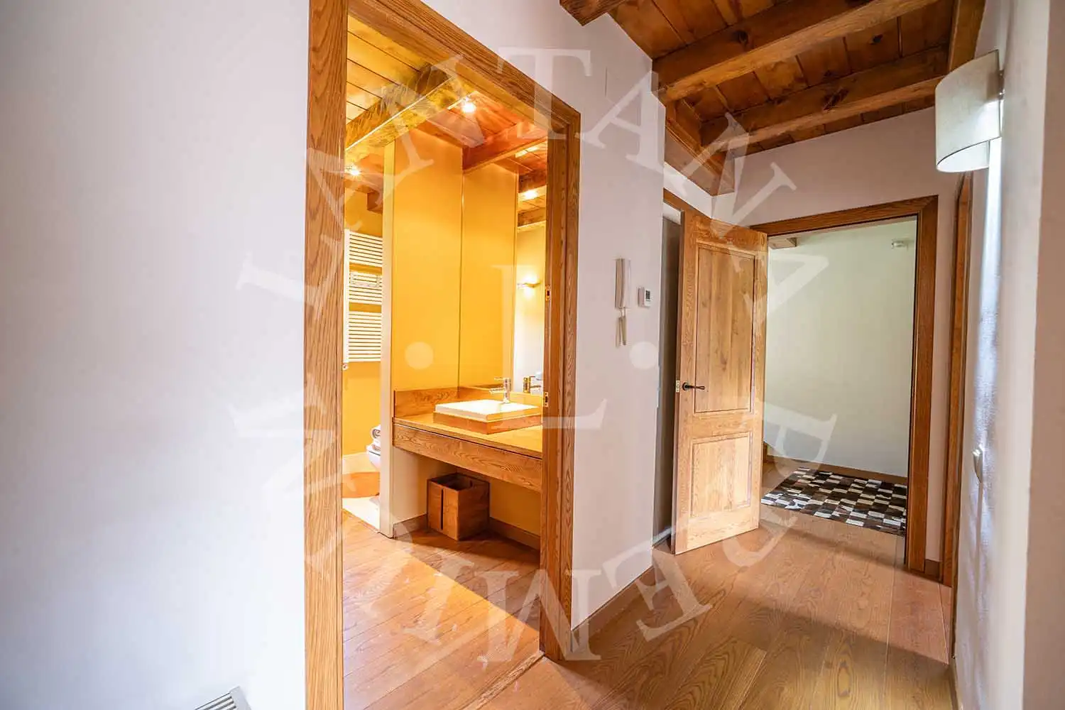 Casa adosada en venta en Naut Aran con Calefacción, Jardín privado y Parquet