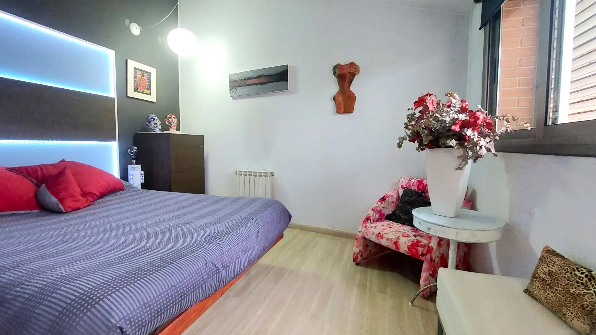 Dormitori de Dúplex en venda en Manresa amb Calefacció, Parquet i Terrassa