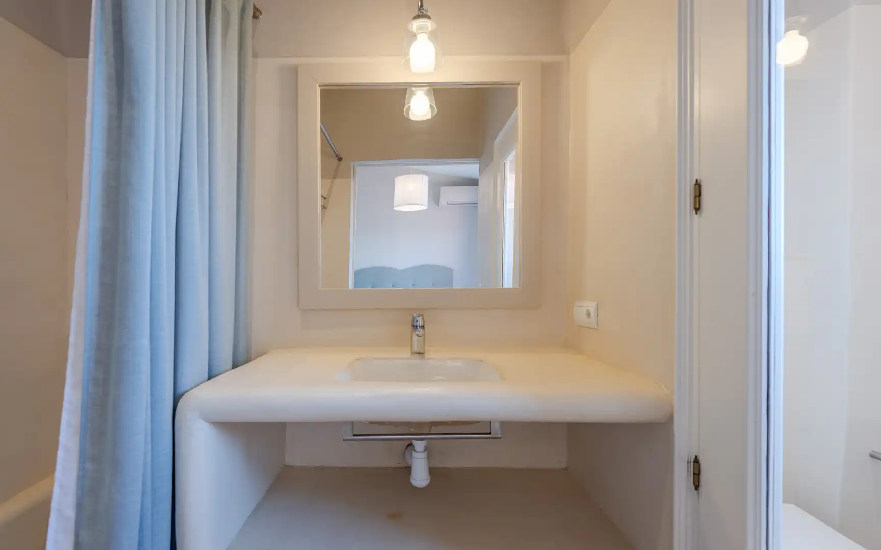 Baño de Casa o chalet de alquiler en Begur con Aire acondicionado, Calefacción y Jardín privado