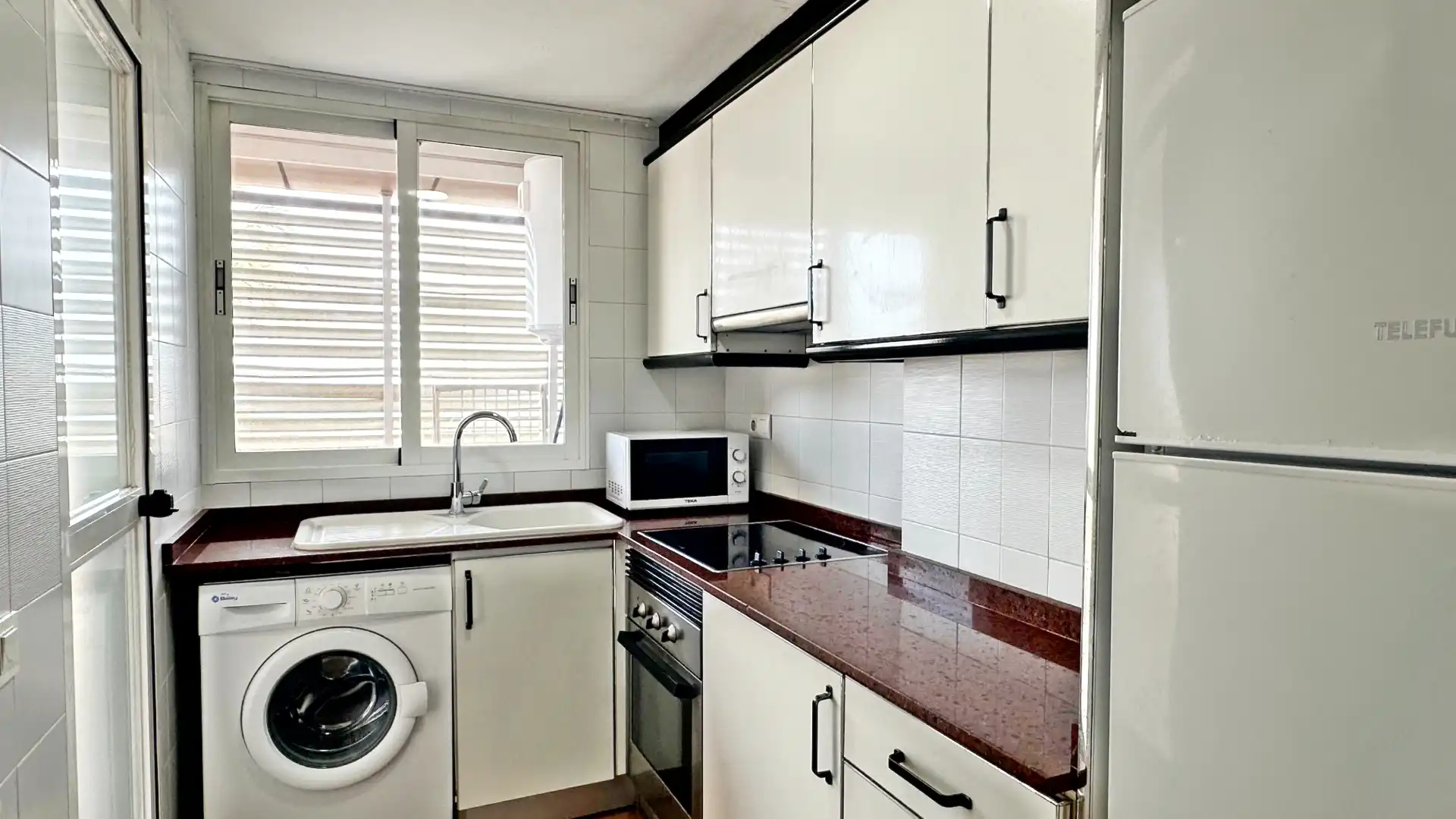 Cuina de Apartament de lloguer en Gandia amb Aire condicionat, Calefacció i Parquet