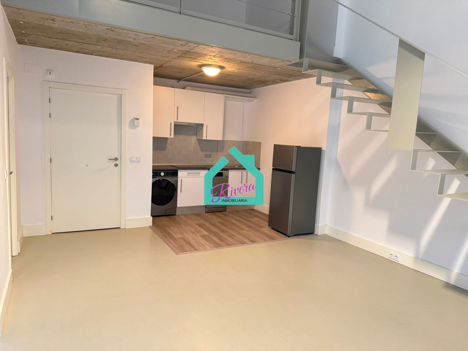 Loft de lloguer a Calle Miño, Camarma de Esteruelas