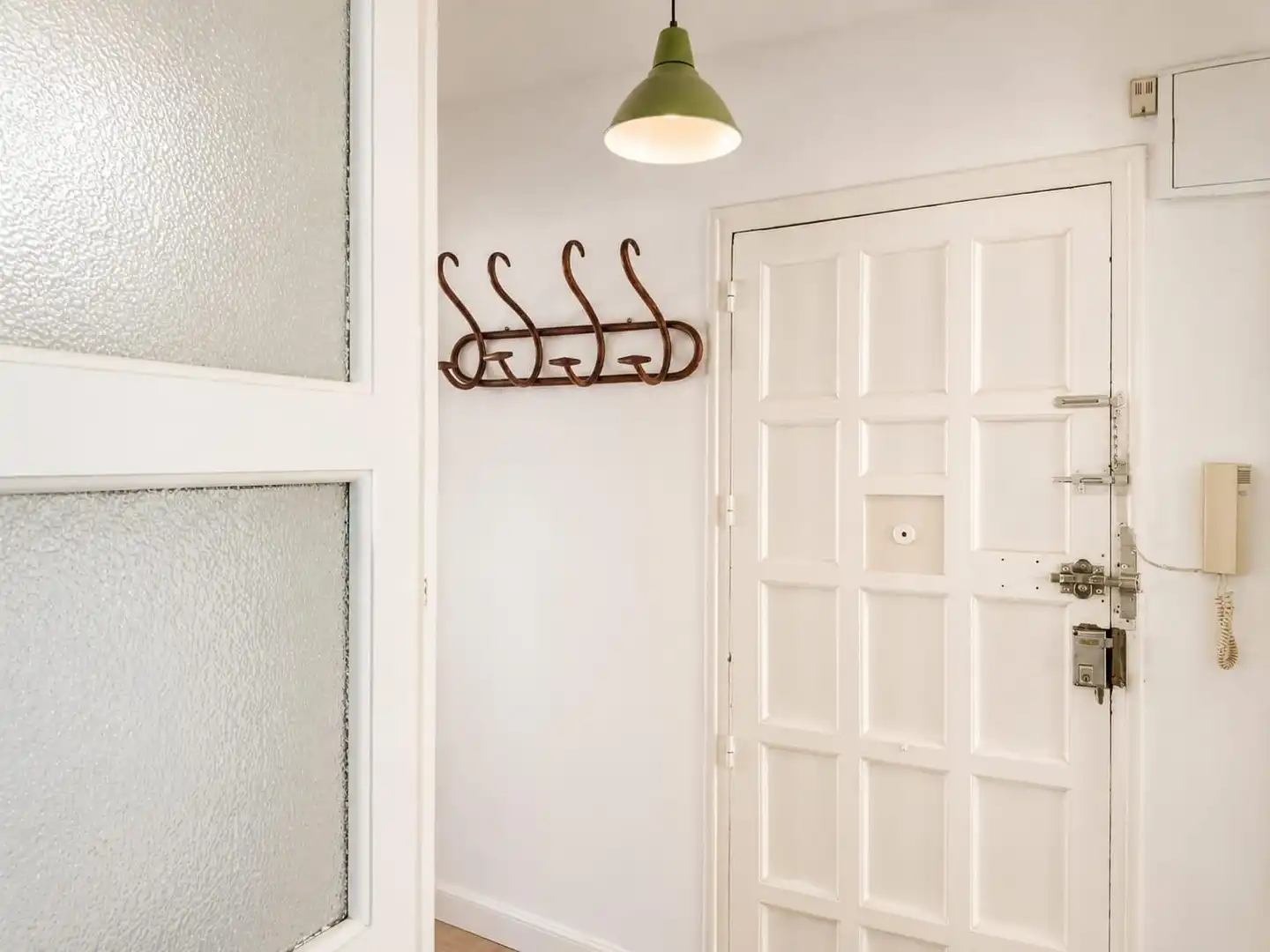Piso en venta en Madrid con Calefacción y Balcón