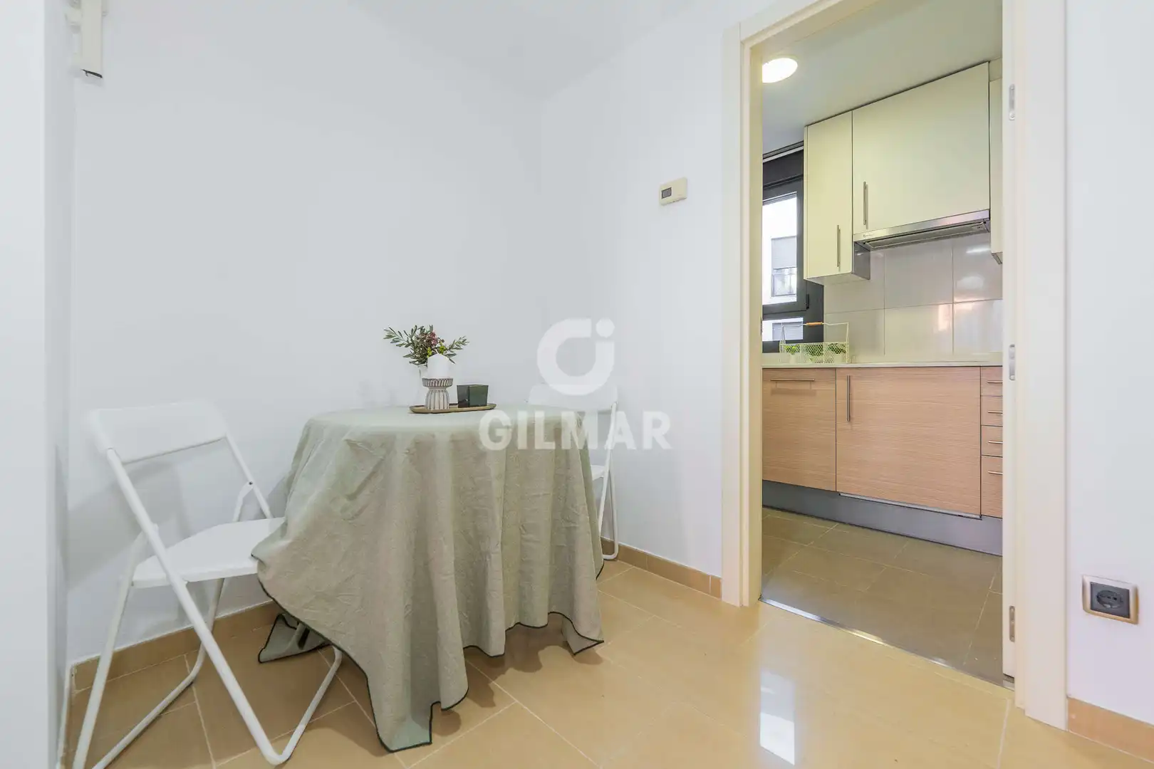 Kitchen of Attic for sale in Madrid  with Heating, Private garden and Storage room