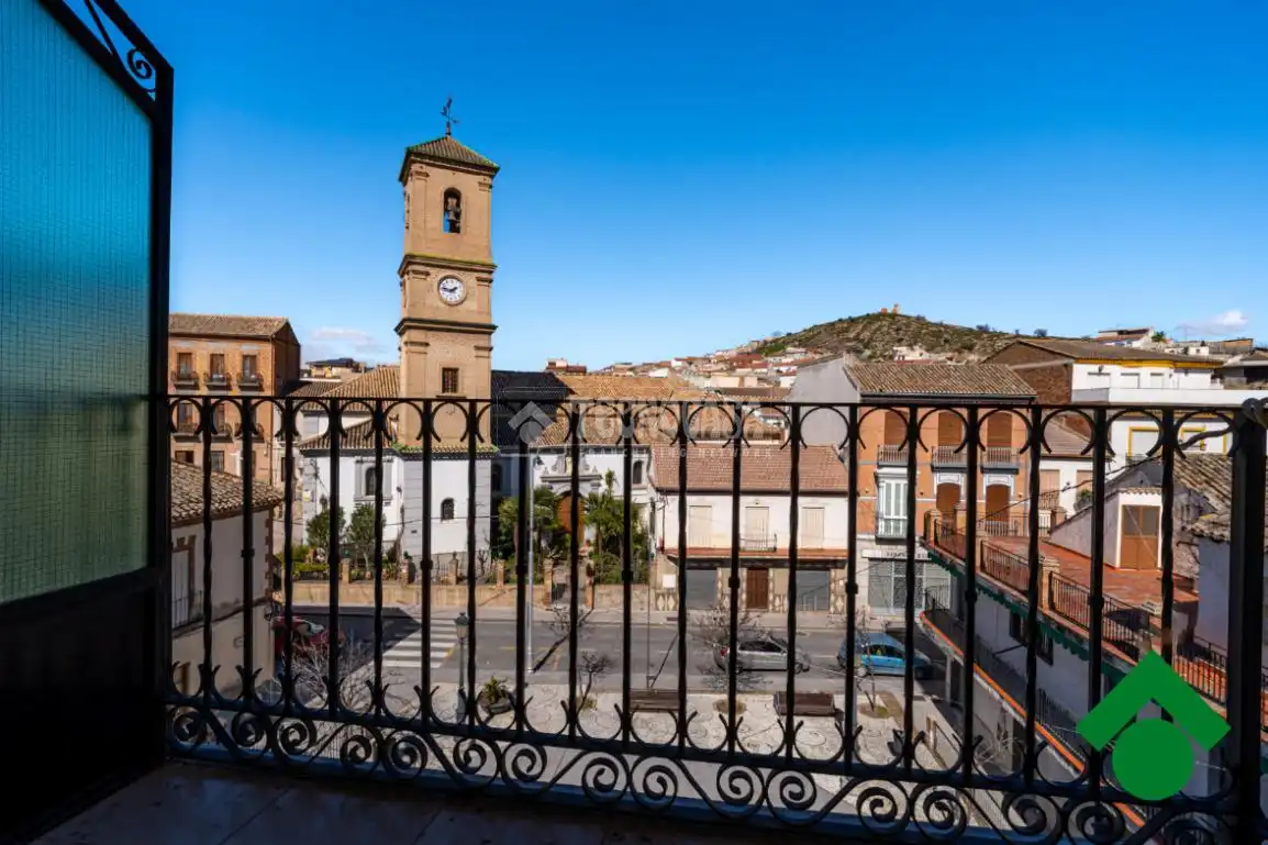 Vista exterior de Piso en venta en Pinos Puente