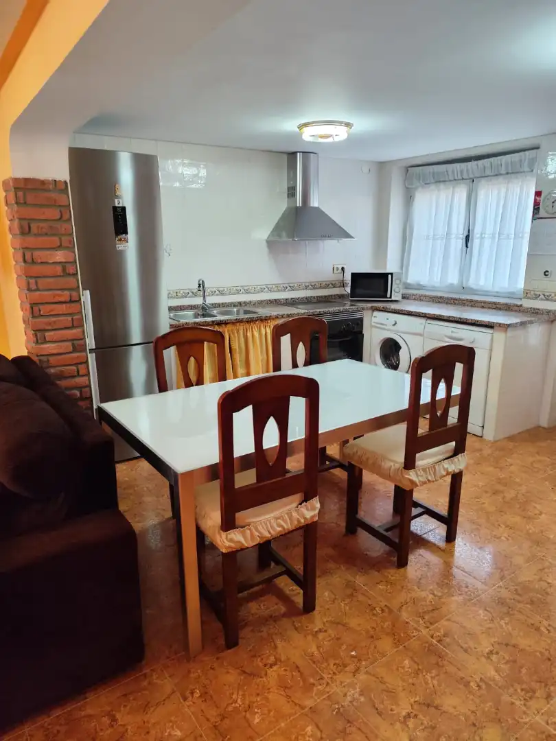Cocina de Casa o chalet en venta en San Miguel del Valle con Amueblado