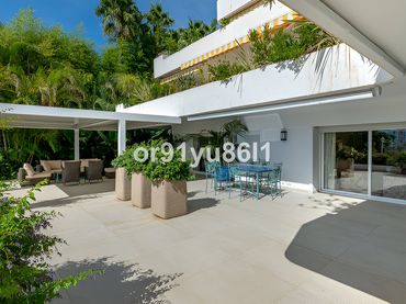 Apartament amb piscina en venda a Milla de Oro