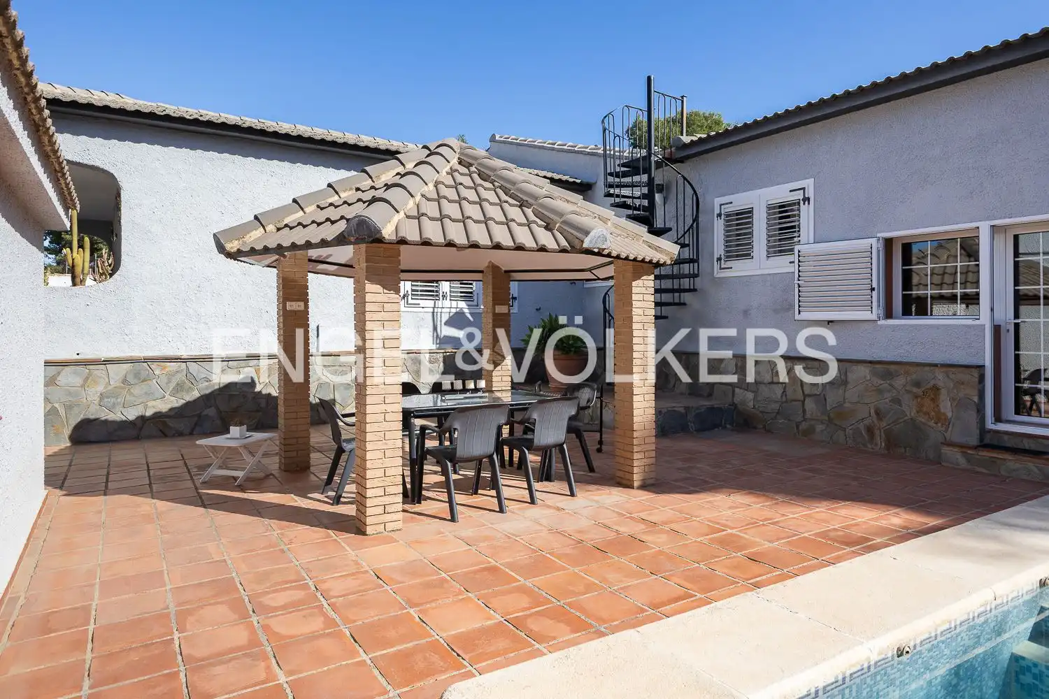 Terrace of Houses for sale in Paterna  with Air Conditioner, Heating and Private garden
