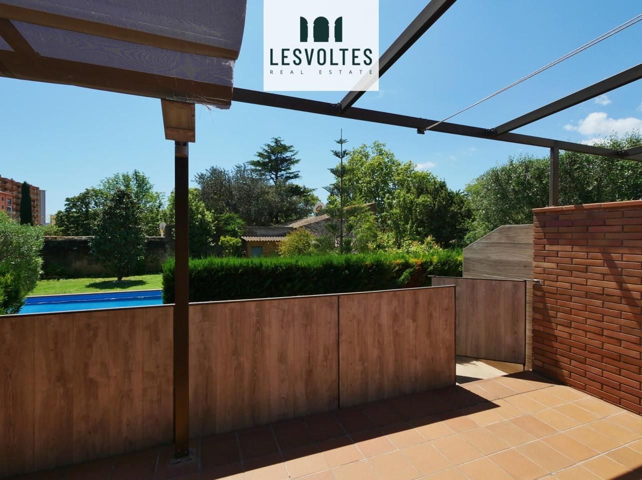Vista exterior de Planta baixa en venda en Palafrugell amb Aire condicionat, Calefacció i Jardí privat