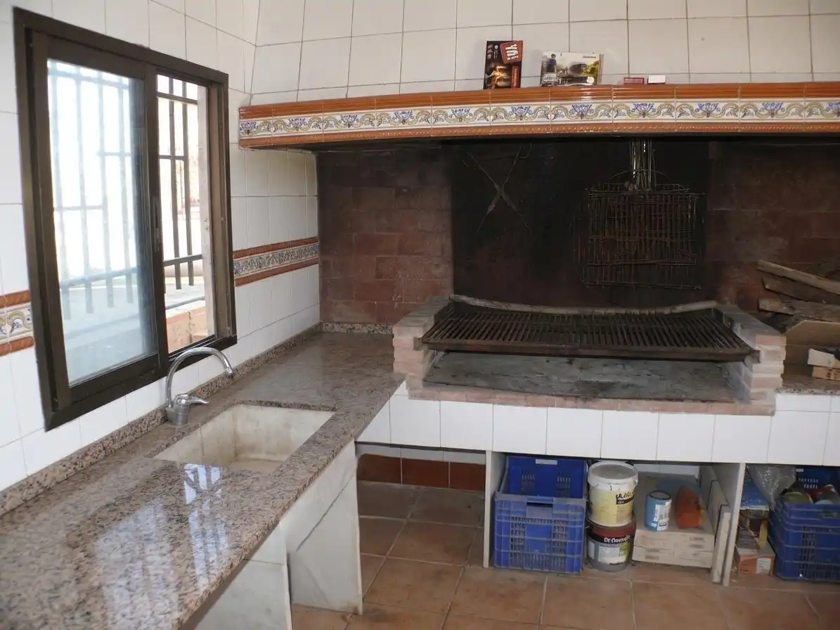 Cuina de Casa o xalet en venda en Mogente / Moixent amb Aire condicionat, Calefacció i Jardí privat
