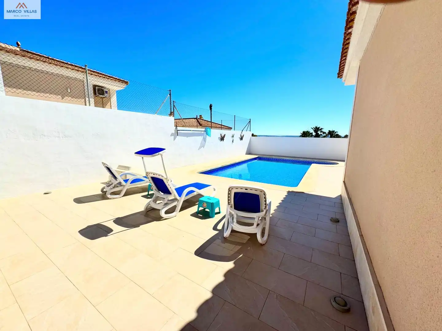 Piscina de Casa o xalet en venda en San Fulgencio amb Aire condicionat, Jardí privat i Piscina