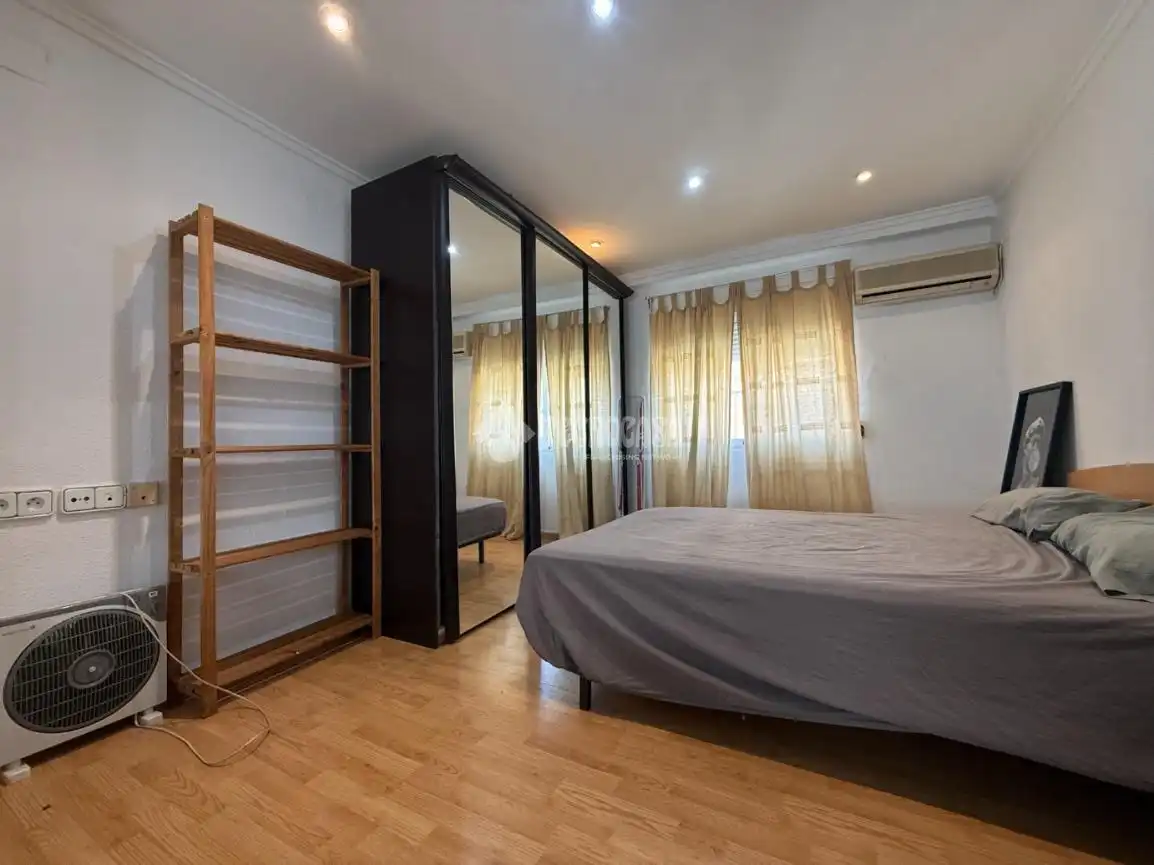 Habitación de Estudio en venta en Valencia con Aire acondicionado