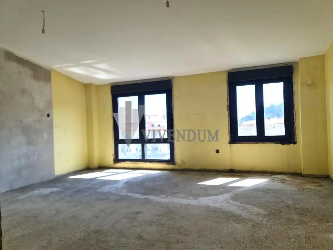 Habitación de Edificio en venta en Outes