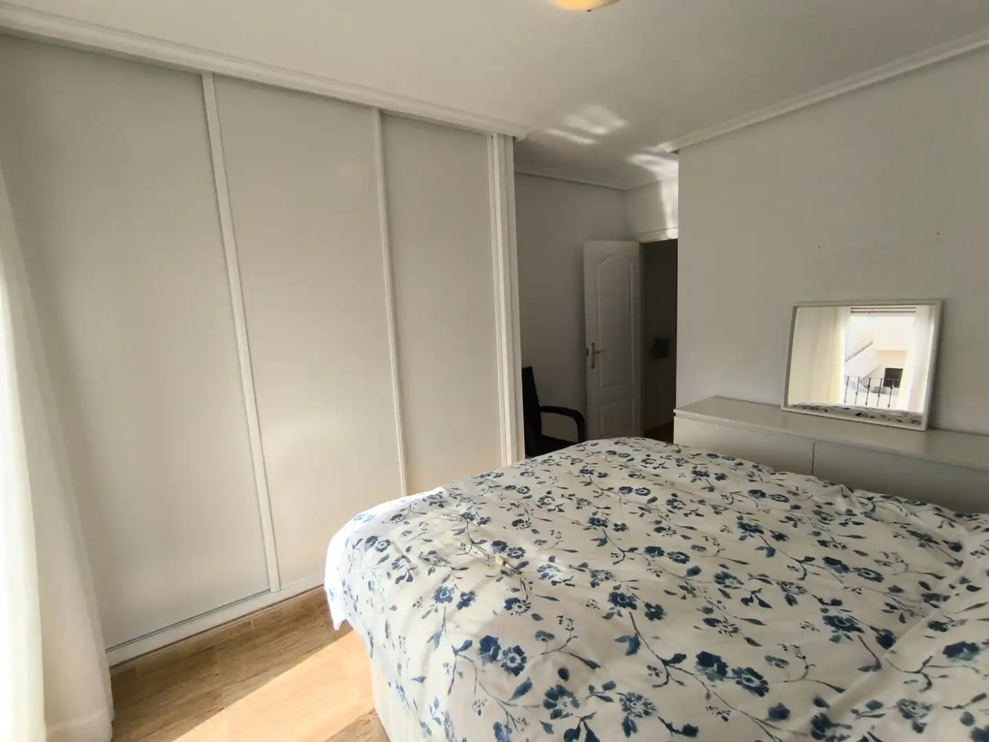 Habitación de Casa adosada en venta en Dolores de Pacheco - Santa Rosalía