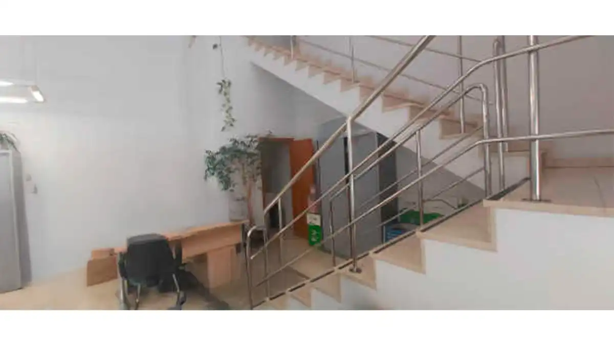 Local en venta en OSCAR ESPLÁ, 4, Ensanche - Diputación