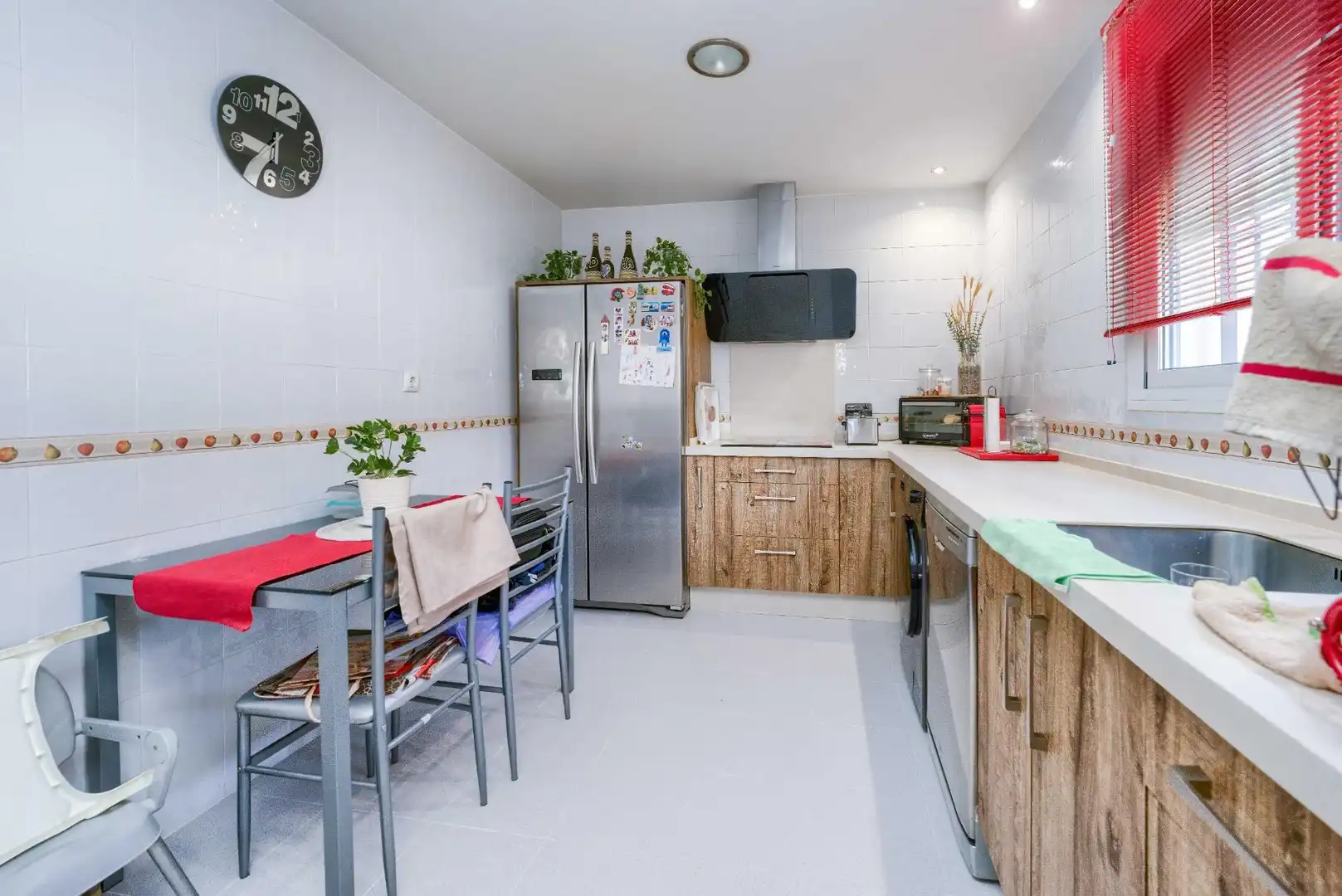 Kitchen of Houses for sale in Espartinas  with Air Conditioner, Heating and Private garden