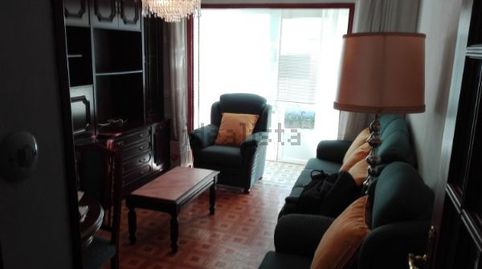 Foto 2 de Piso de alquiler en Avenida de Coímbra, 7, Campus Norte - San Caetano, Santiago de Compostela